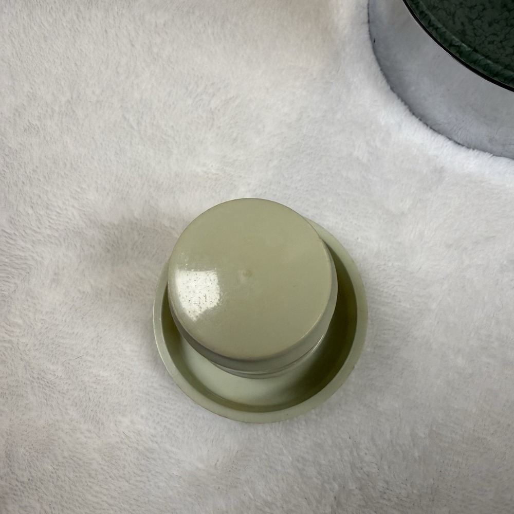 Vintage 1976 Aladdin Stanley A-944C Thermos Vacuum Bottle Green USA w/ Case - Picture 13 of 15